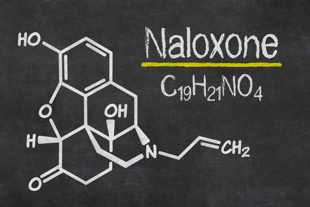 Physicians Express Concern About Prescribing Naloxone for Opiate Overdose