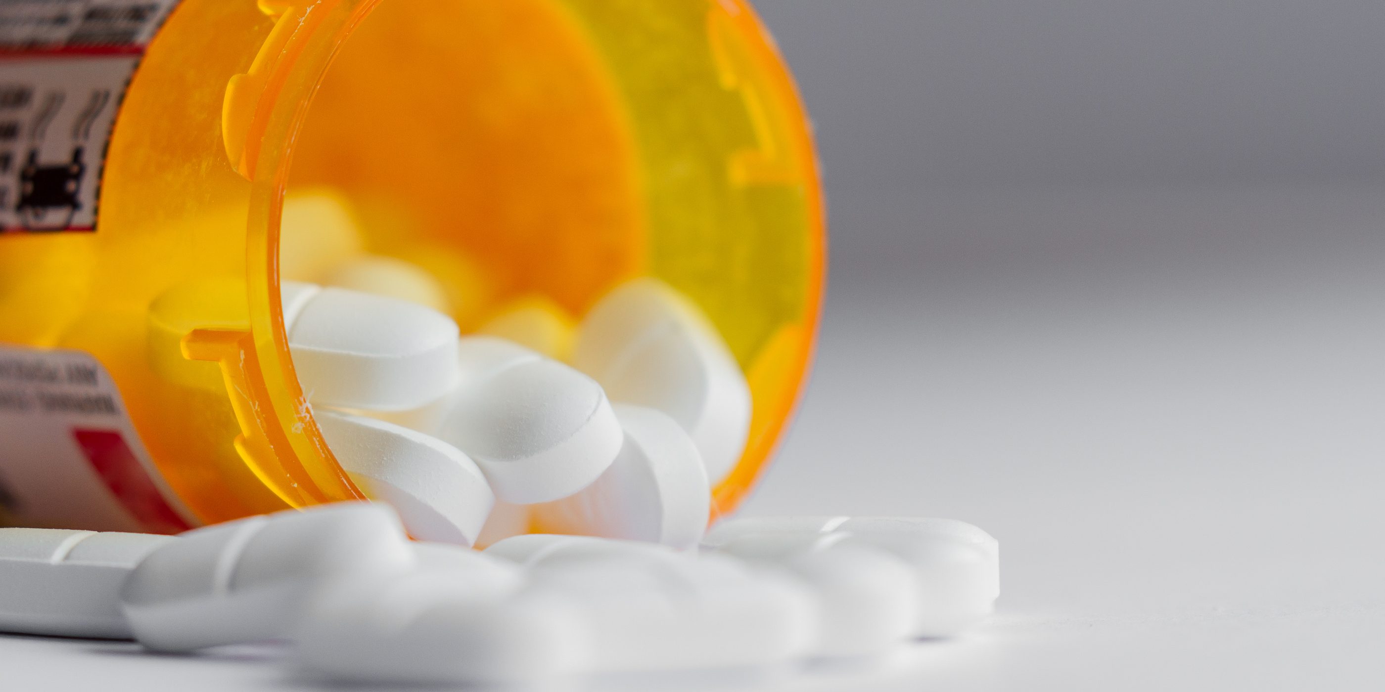 opioid-induced-constipation-causes-and-treatment